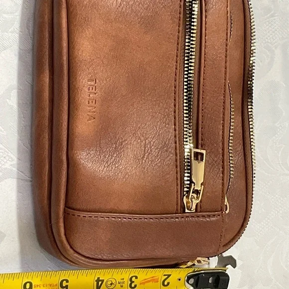 Telena Waist/Fanny/Shoulder Bag w/Nice Organizational Features New Without Tags - Picture 8 of 10